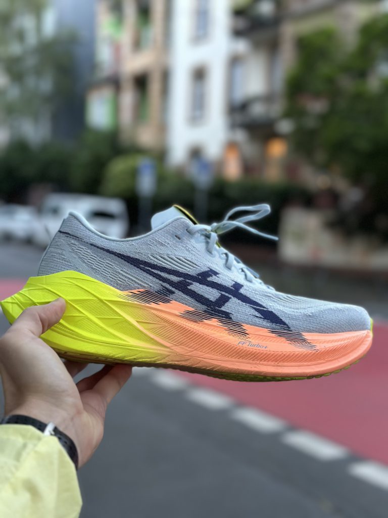 ASICS Superblast 2 Paris